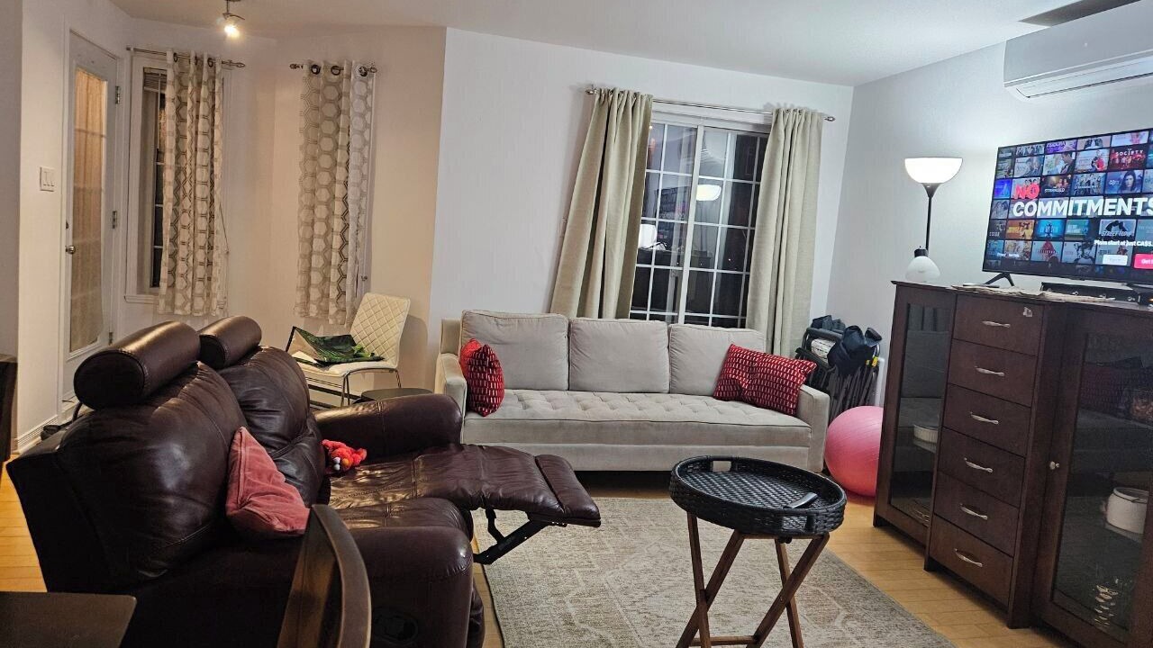 Photo of Livingroom in Saint-Hubert