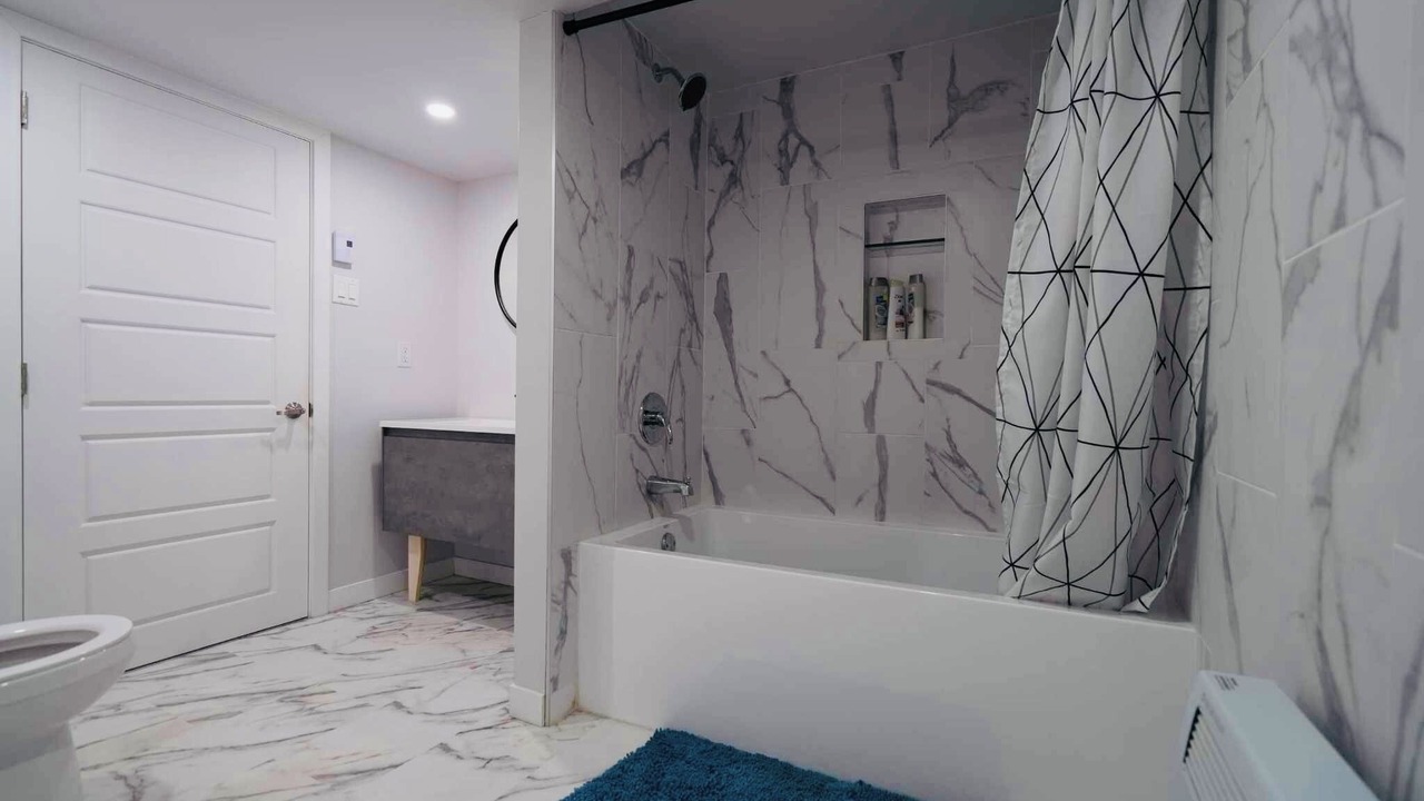 Photo of Bathroom in Saint-Ignace-de-Loyola