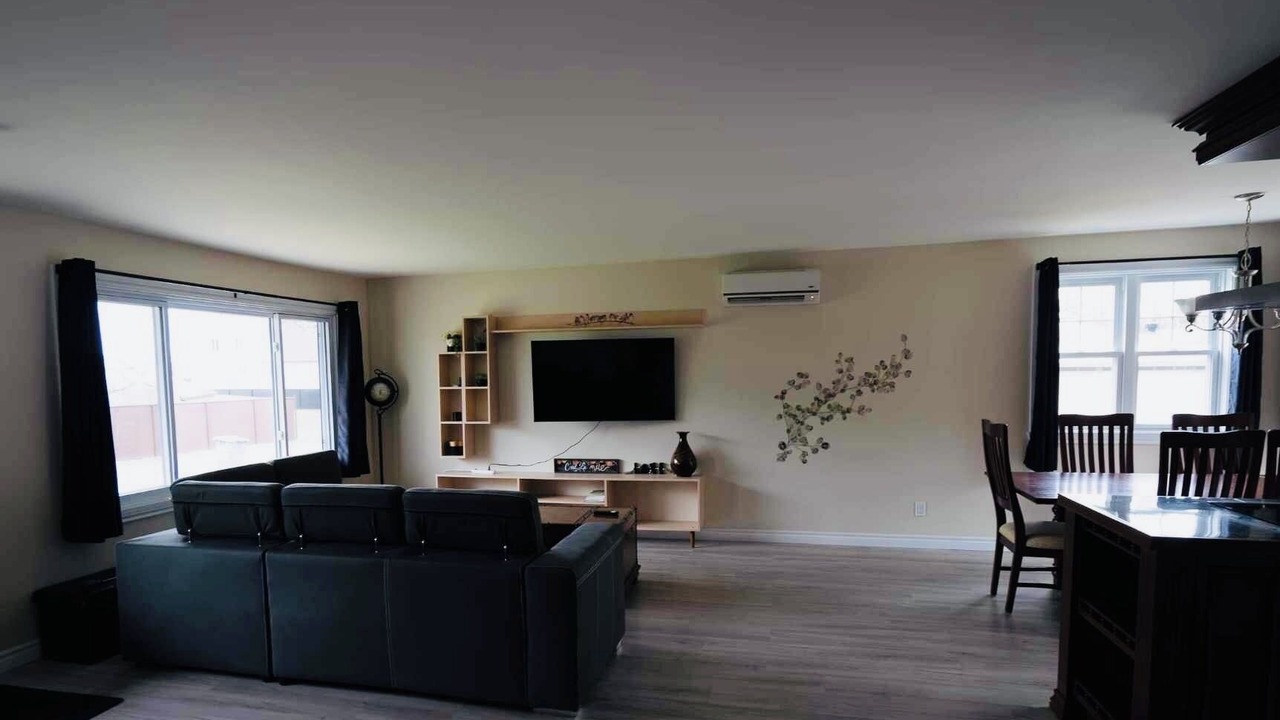 Photo of Livingroom in Saint-Ignace-de-Loyola