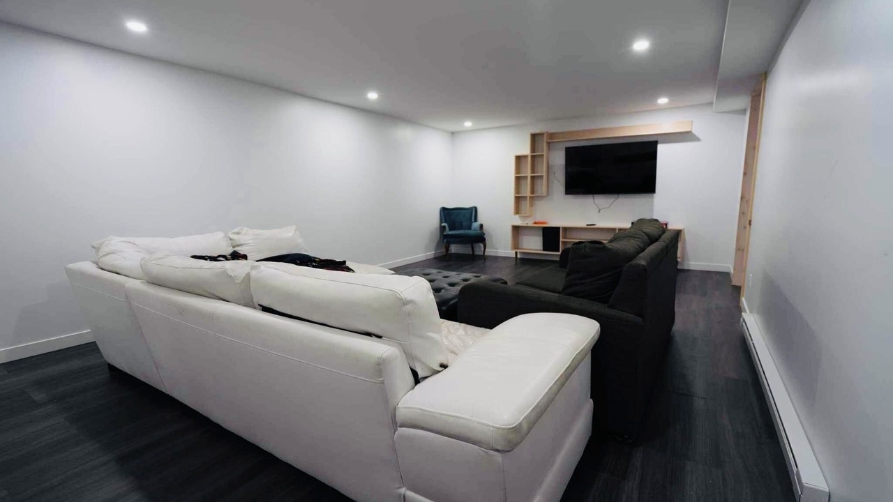 Photo of Livingroom in Saint-Ignace-de-Loyola