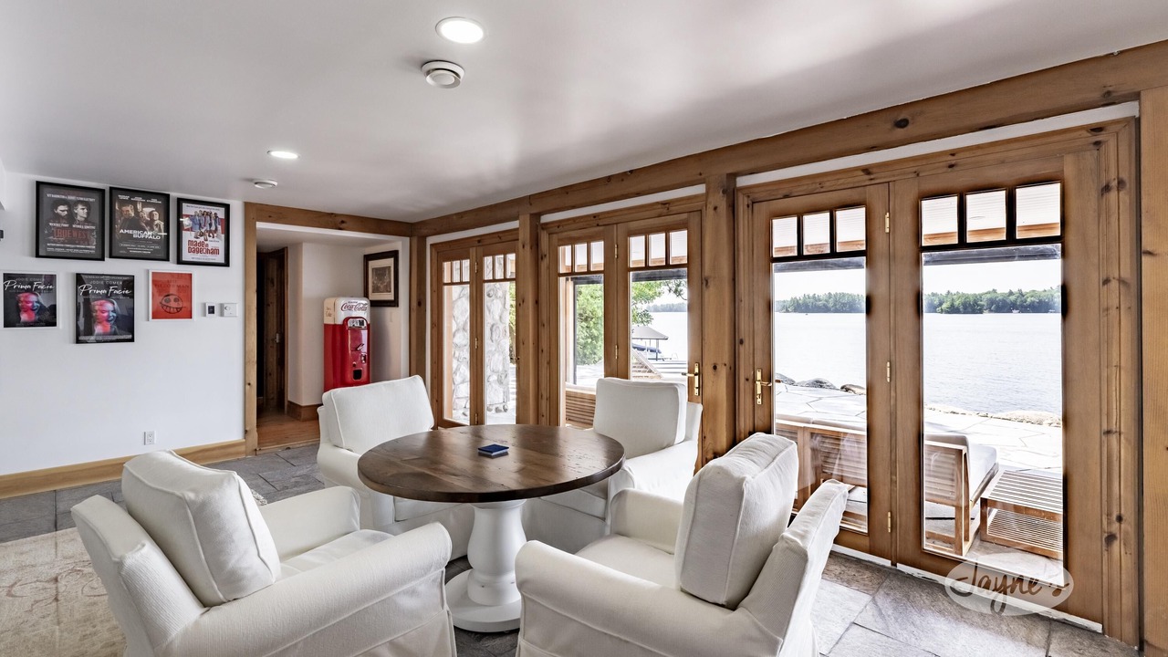 Photo of Bedroom in Bracebridge