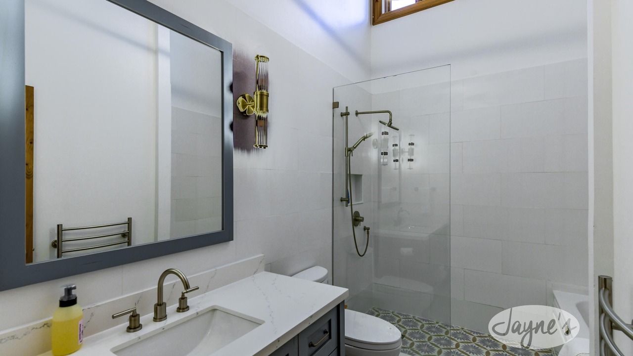 Photo of Bathroom in Bracebridge