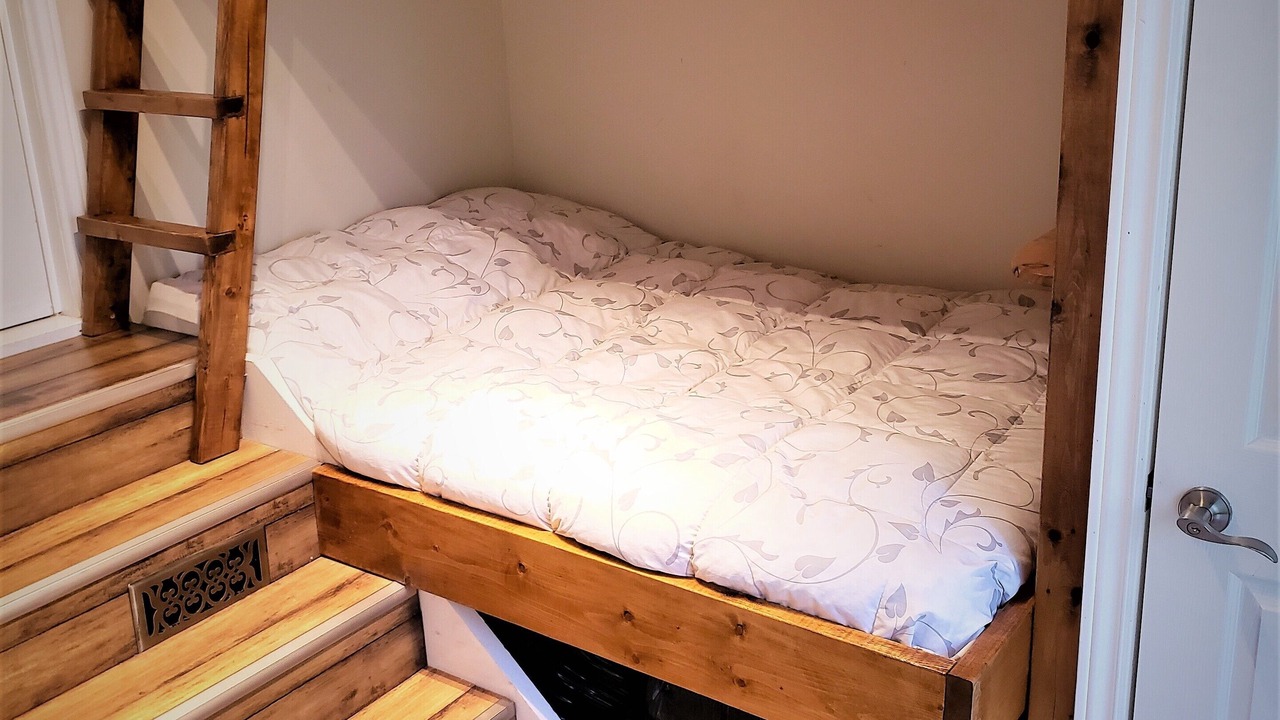 Photo of Bedroom in Janetville
