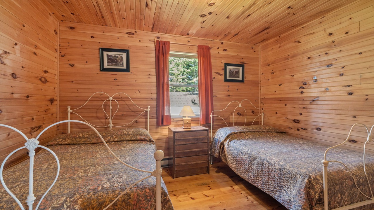Photo of Bedroom in Blooming Point