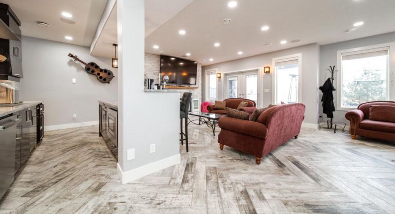 Photo of Livingroom in St. Albert