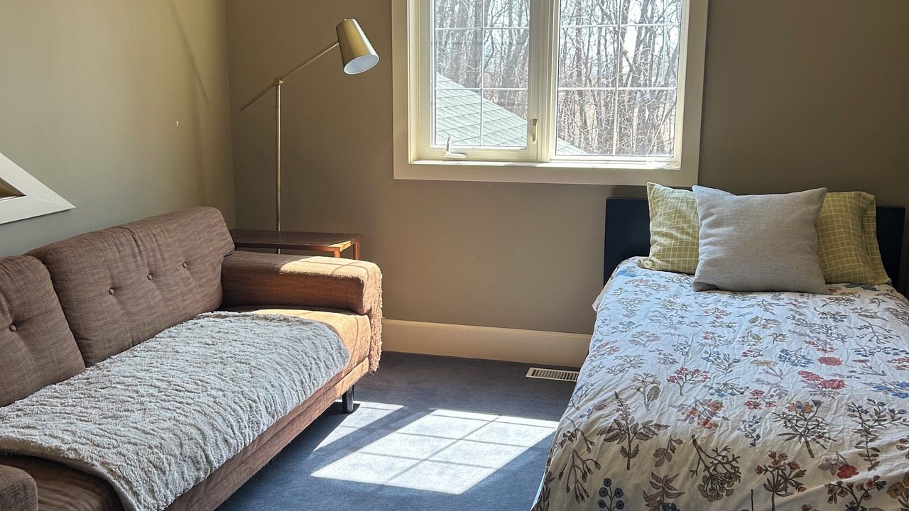 Photo of Bedroom in Gimli