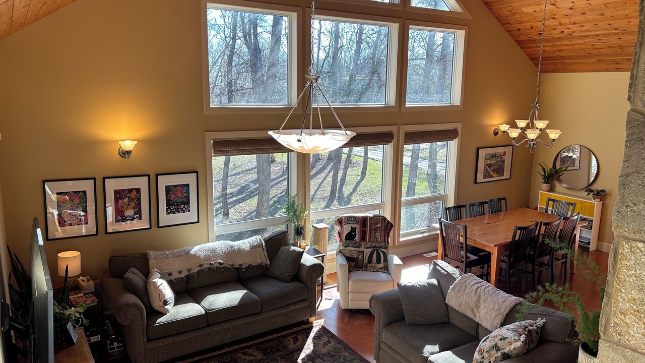 Photo of Livingroom in Gimli