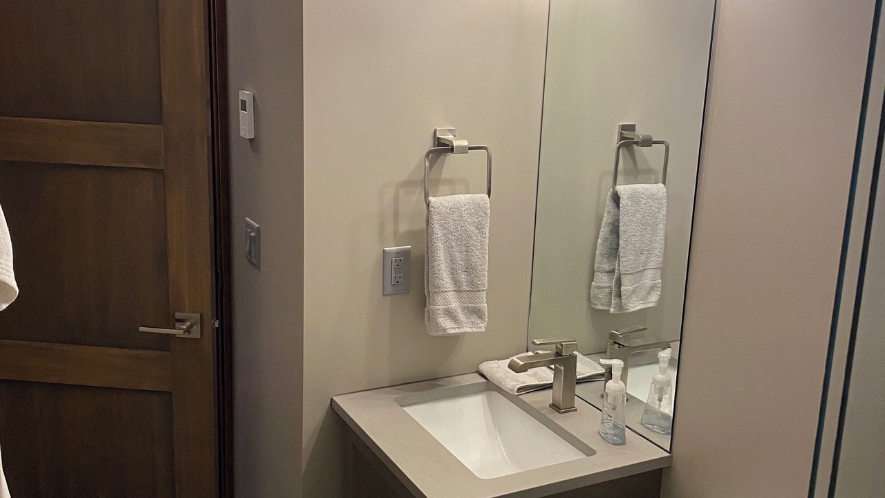 Photo of Bathroom in Big White Ski Resort