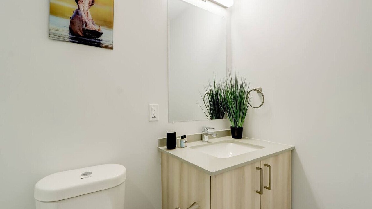 Photo of Bathroom in Byward Market - Parliament Hill