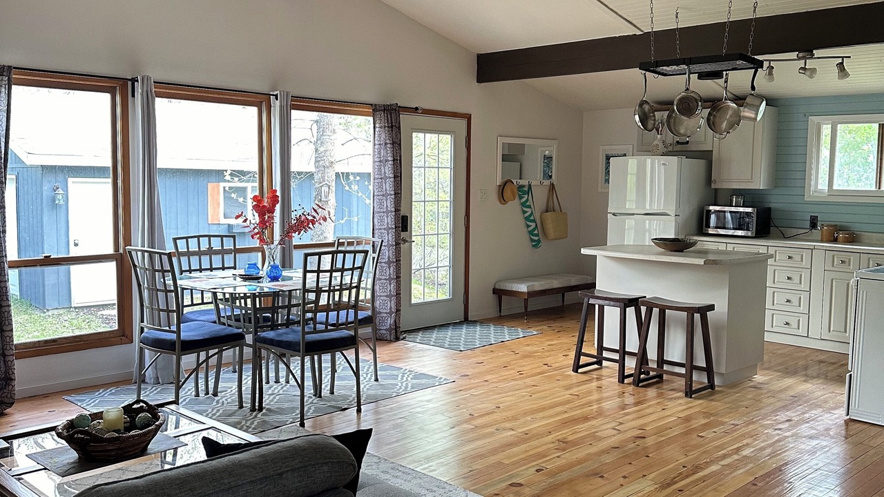 Photo of Livingroom in Beaconia