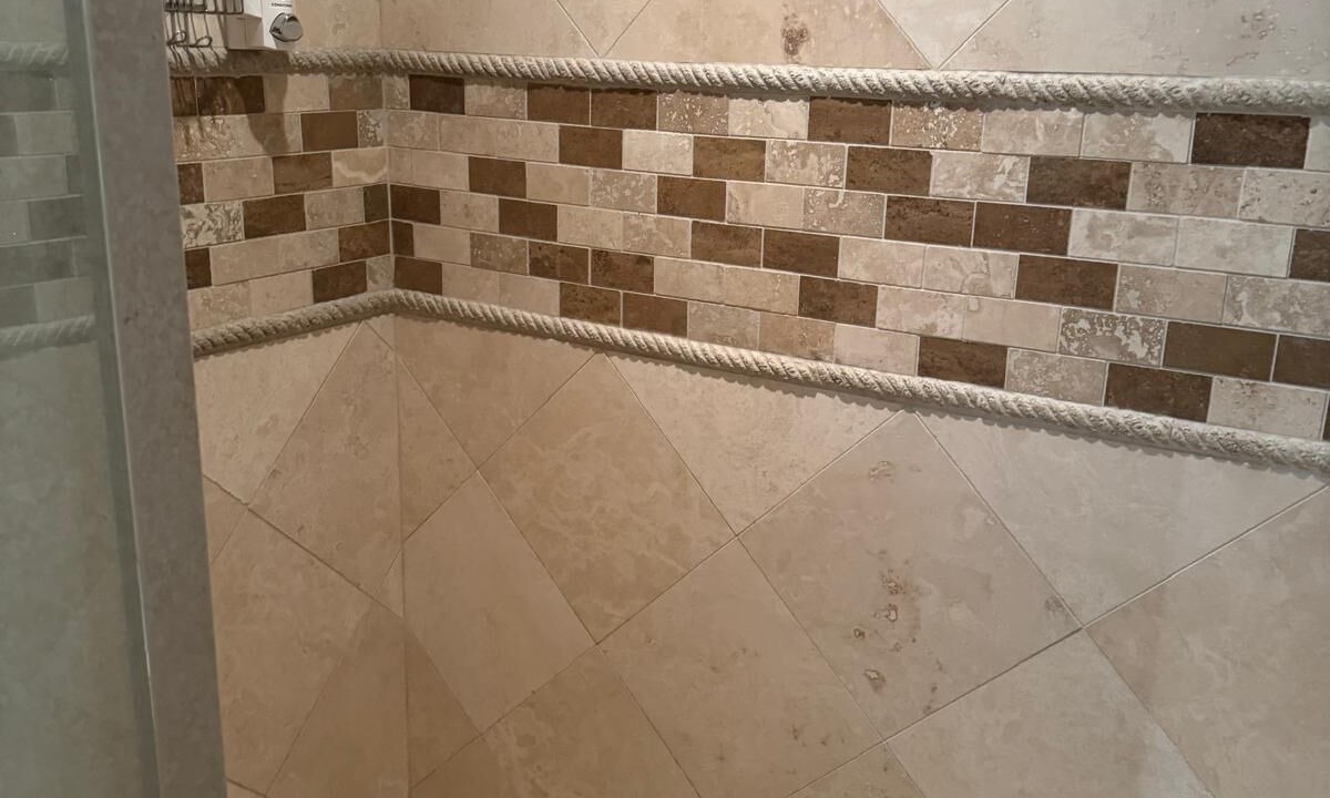 Photo of Bathroom in Clarkson-Lorne Park