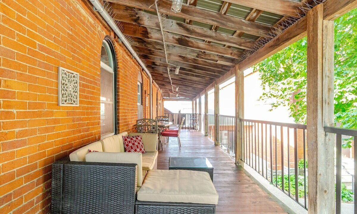 Photo of Patio Balcony in Belleville