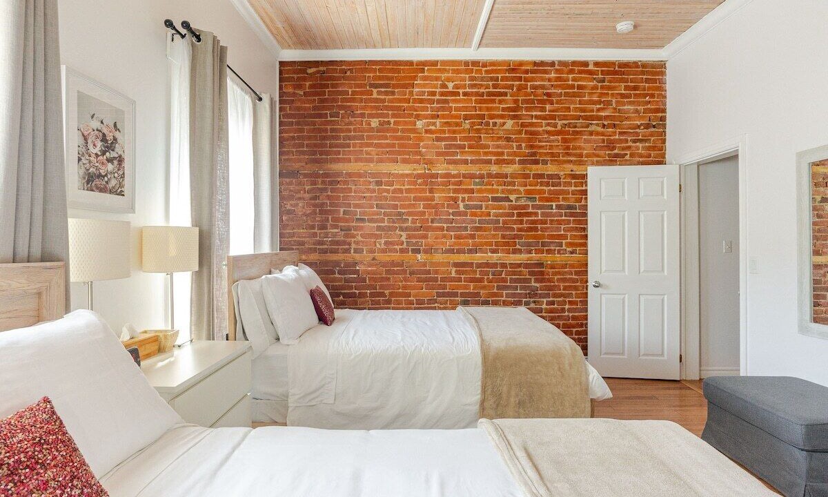 Photo of Bedroom in Belleville