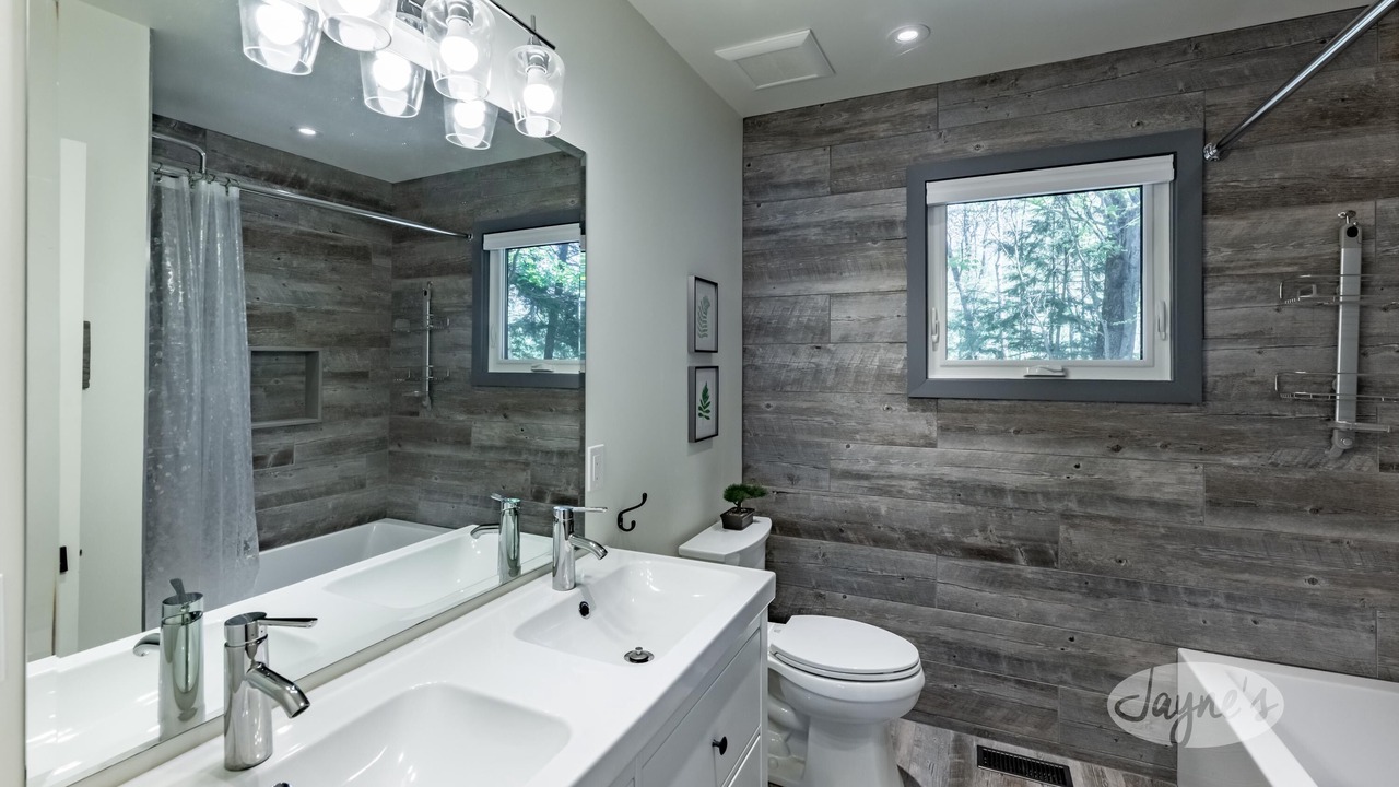 Photo of Bathroom in Minett