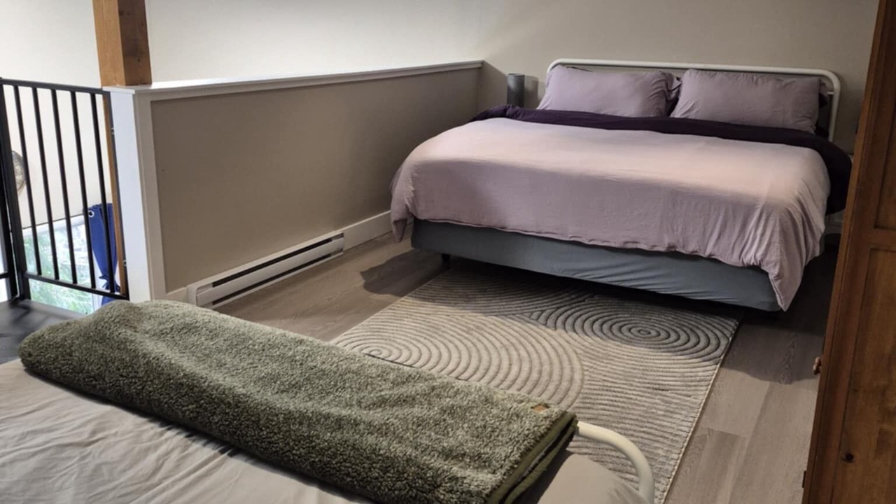 Photo of Bedroom in Courtenay