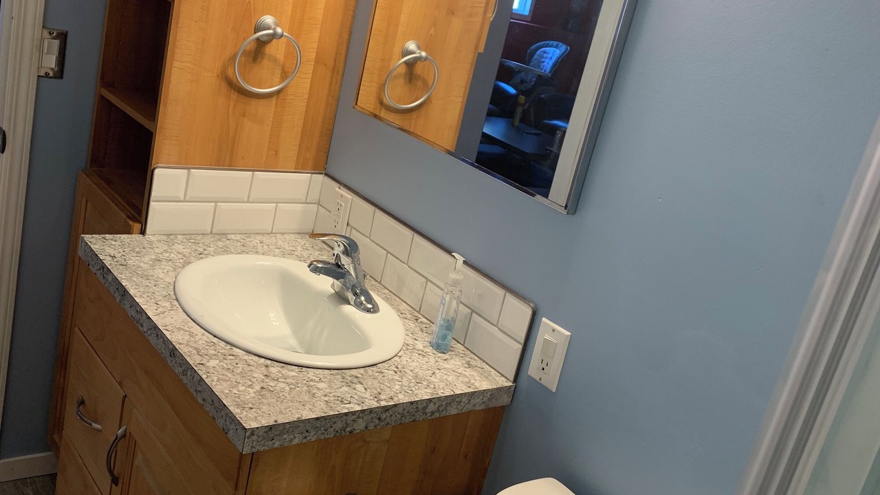 Photo of Bathroom in Sylvan Lake