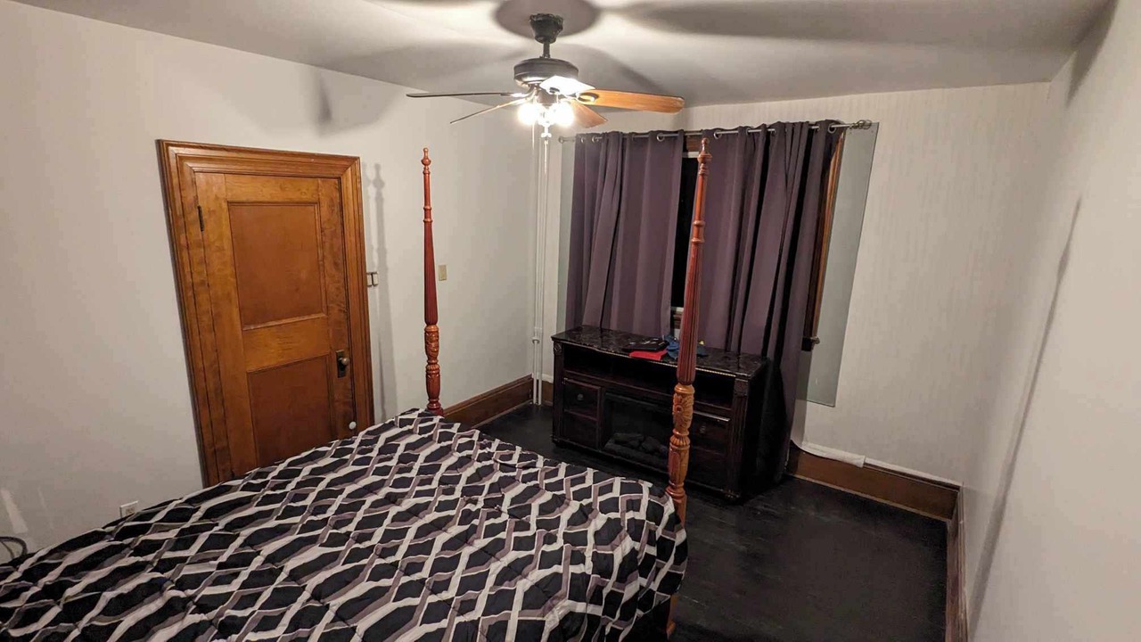 Photo of Bedroom in New Victoria