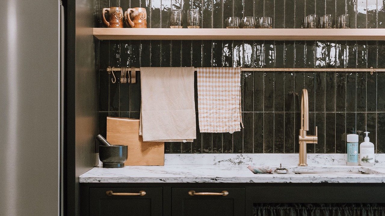 Photo of Kitchen in Lake Cowichan