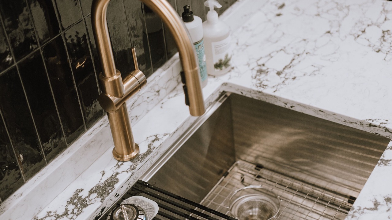 Photo of Kitchen in Lake Cowichan