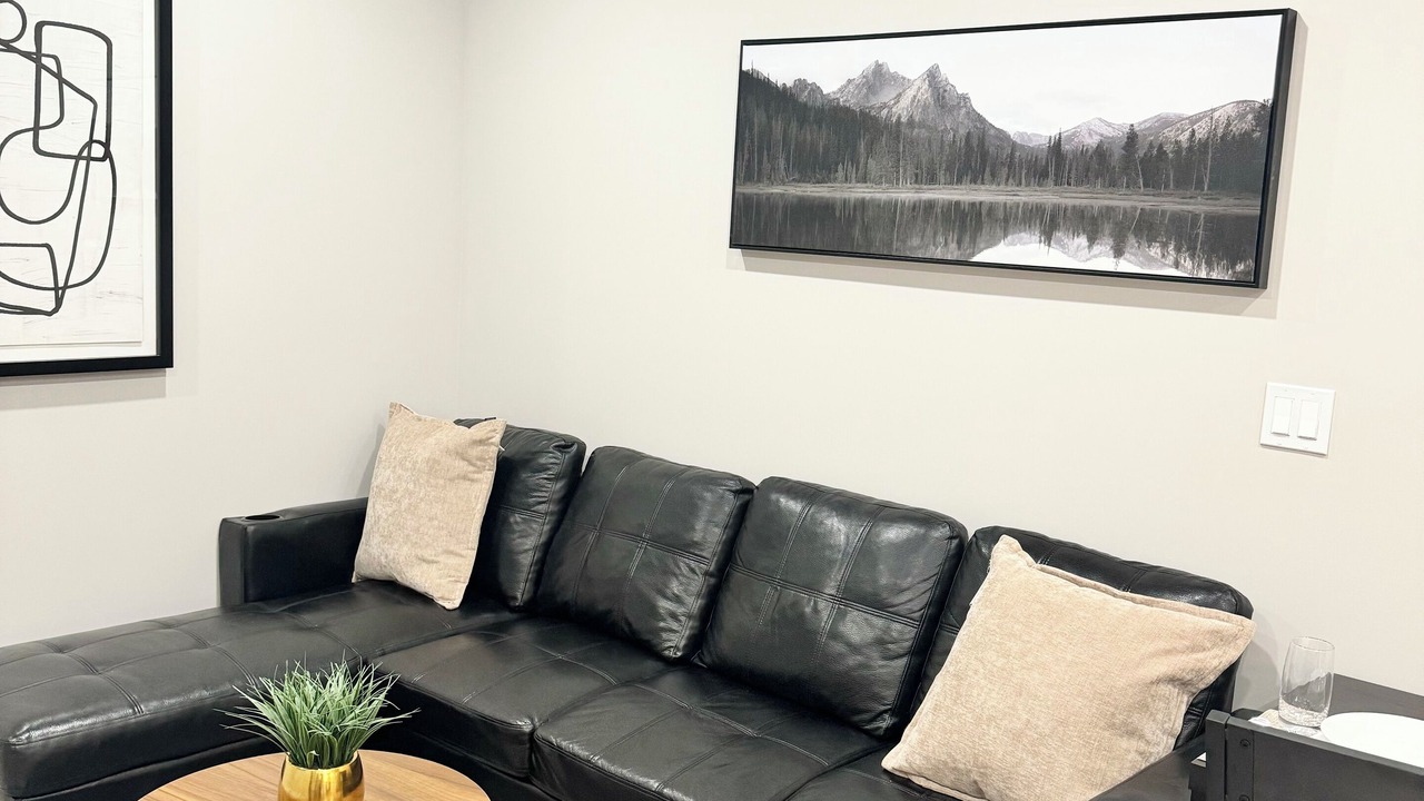 Photo of Livingroom in Sage Hill