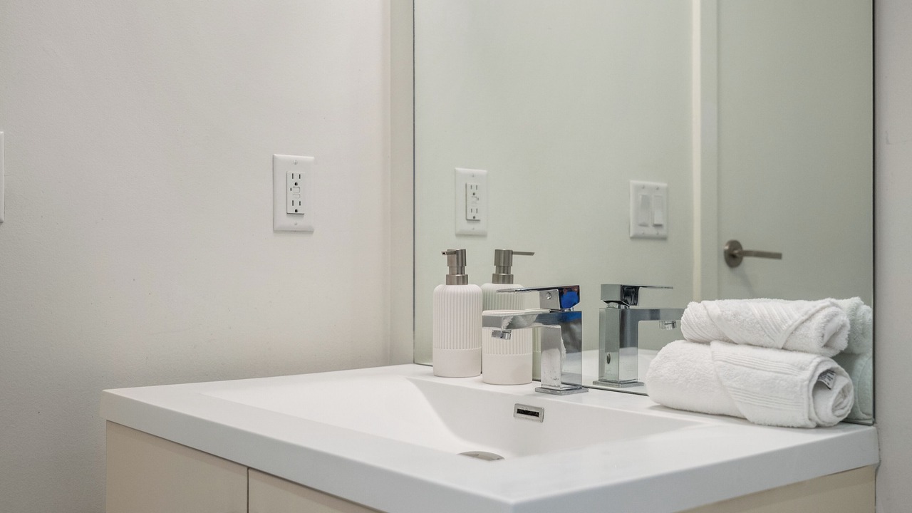 Photo of Bathroom in Connaught