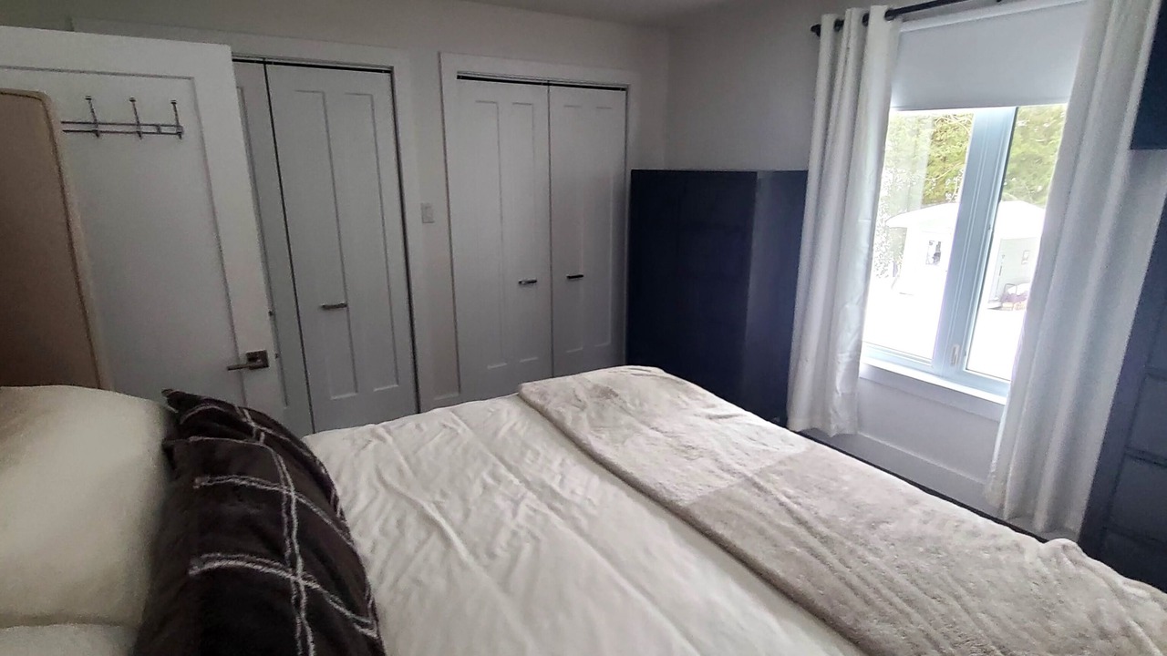 Photo of Bedroom in Feronia