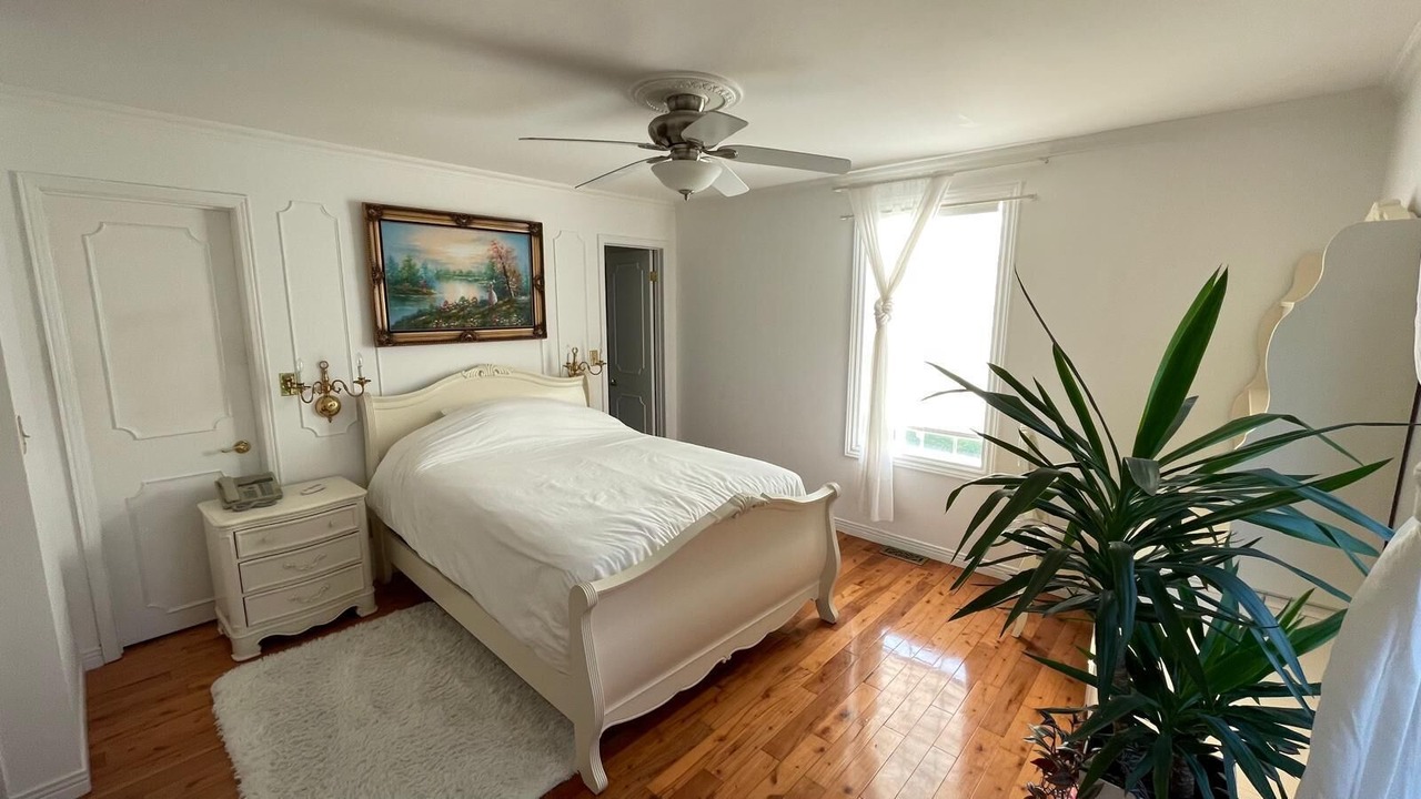 Photo of Bedroom in Cayuga