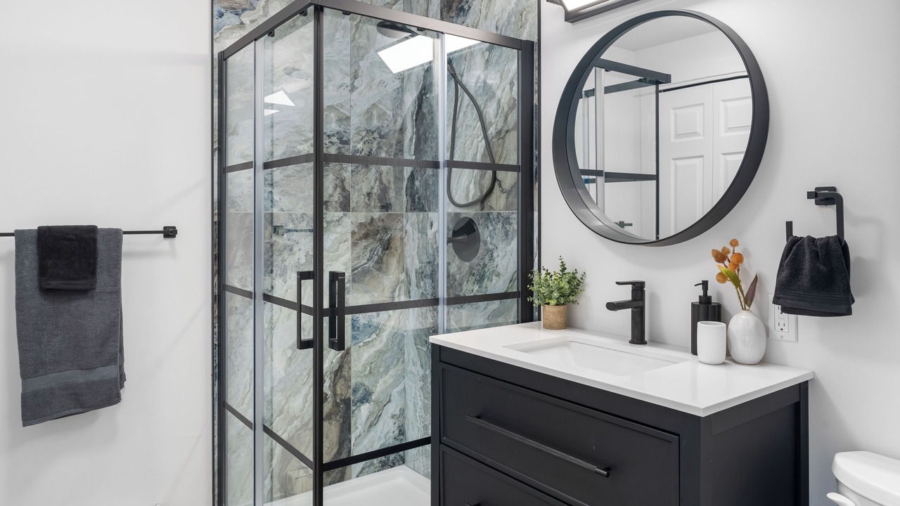 Photo of Bathroom in Dieppe