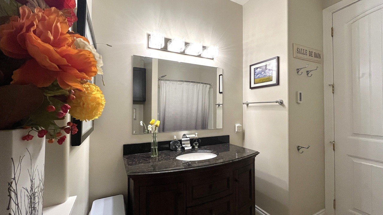 Photo of Bathroom in Otter Point