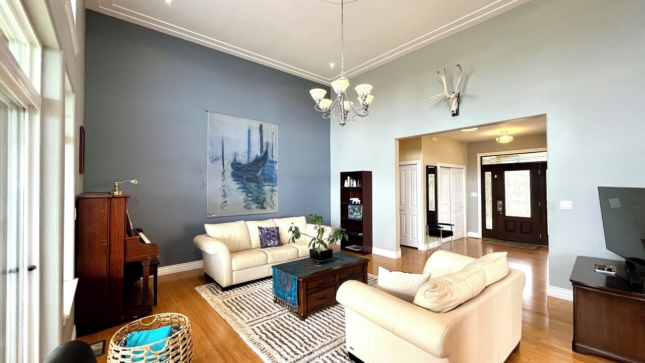 Photo of Livingroom in Otter Point