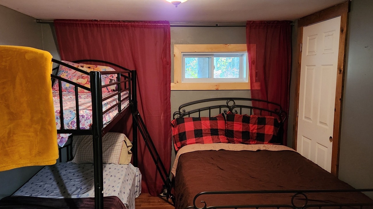 Photo of Bedroom in Lac-Swell