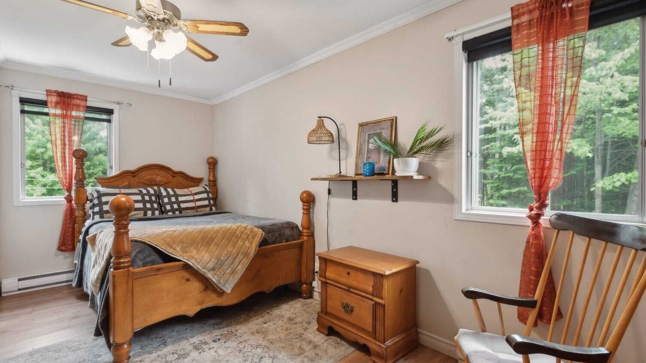 Photo of Bedroom in Lac-Swell
