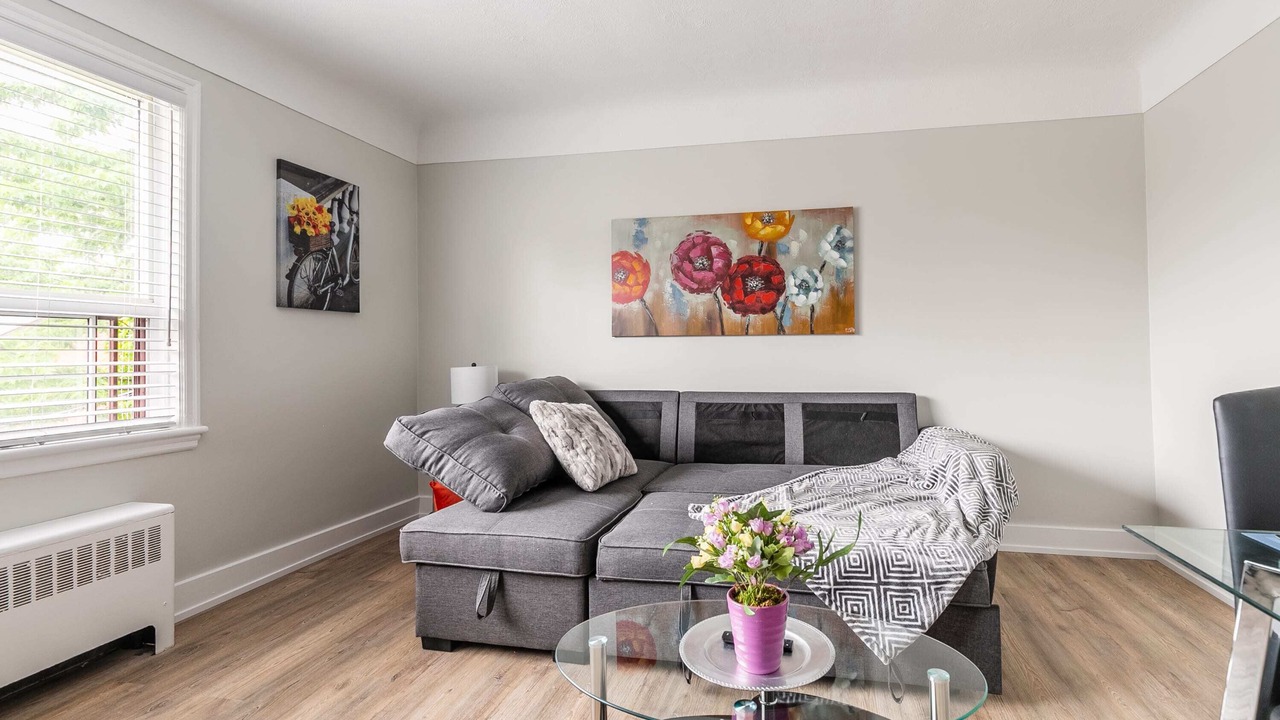 Photo of Livingroom in Hamilton