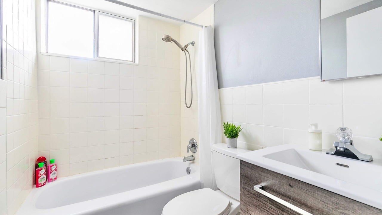 Photo of Bathroom in Rosedale