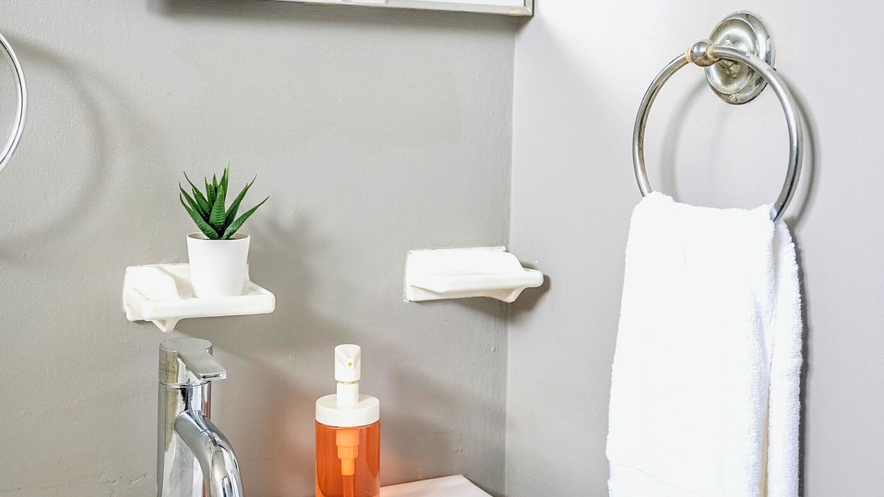 Photo of Bathroom in Rosedale