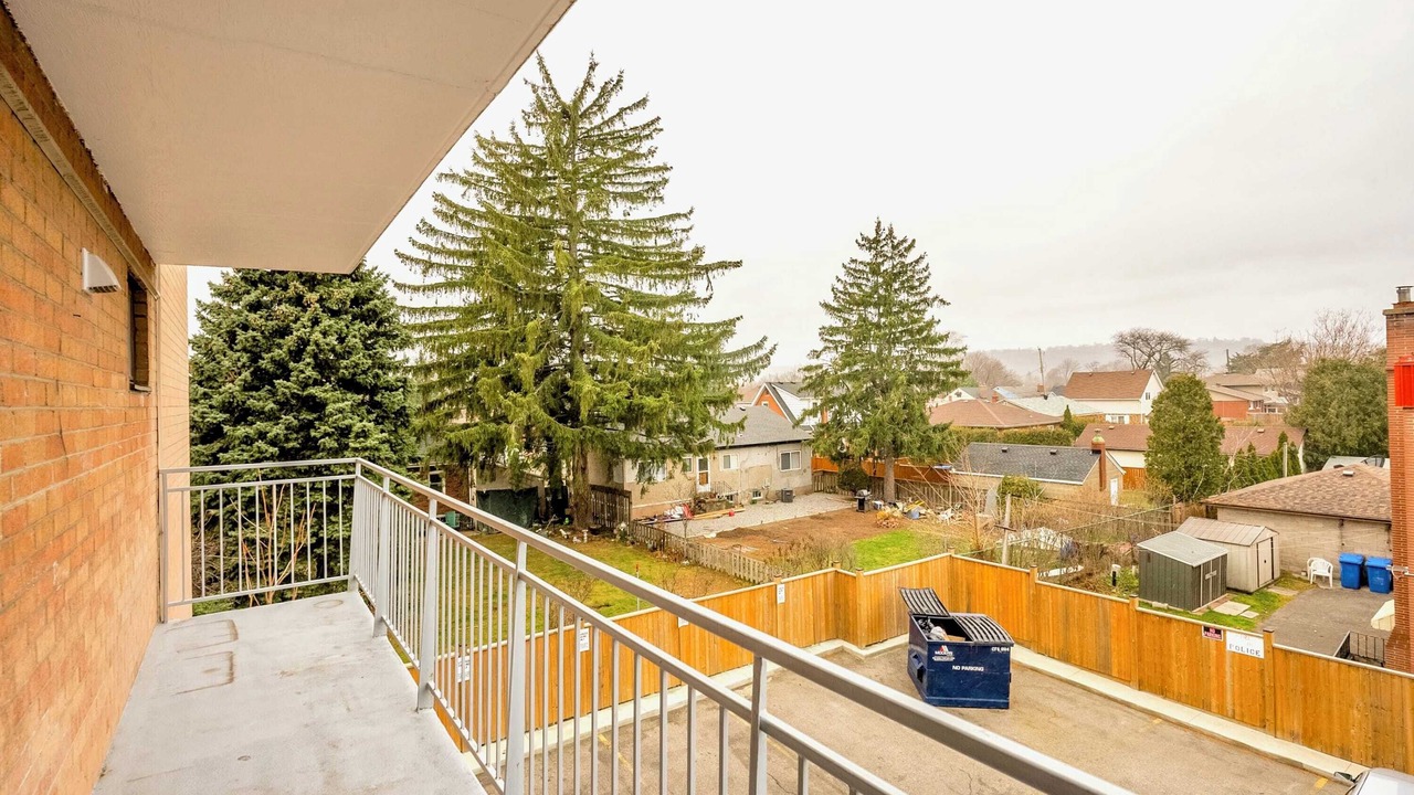 Photo of Patio Balcony in Rosedale