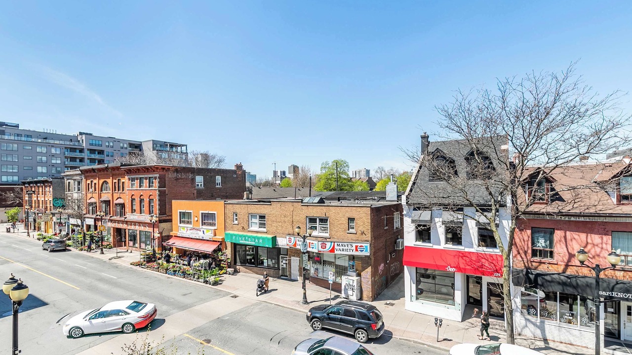 Photo of Outdoor in Central Hamilton