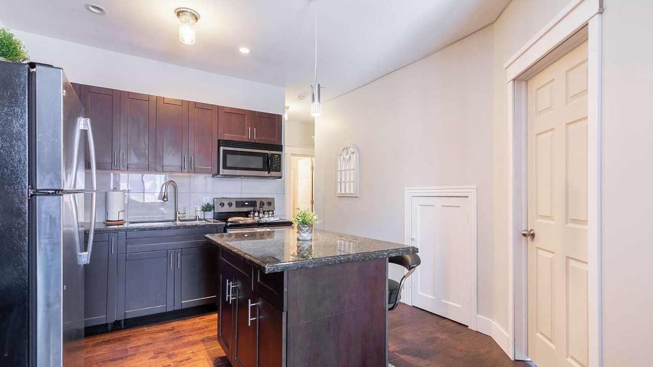 Photo of Kitchen in Central Hamilton