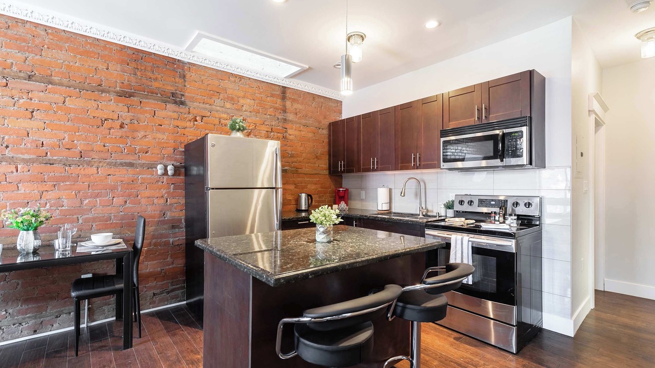 Photo of Kitchen in Central Hamilton