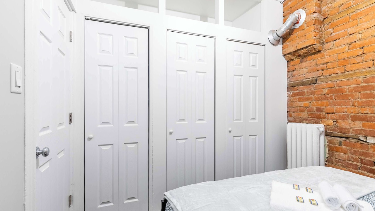 Photo of Bedroom in Central Hamilton