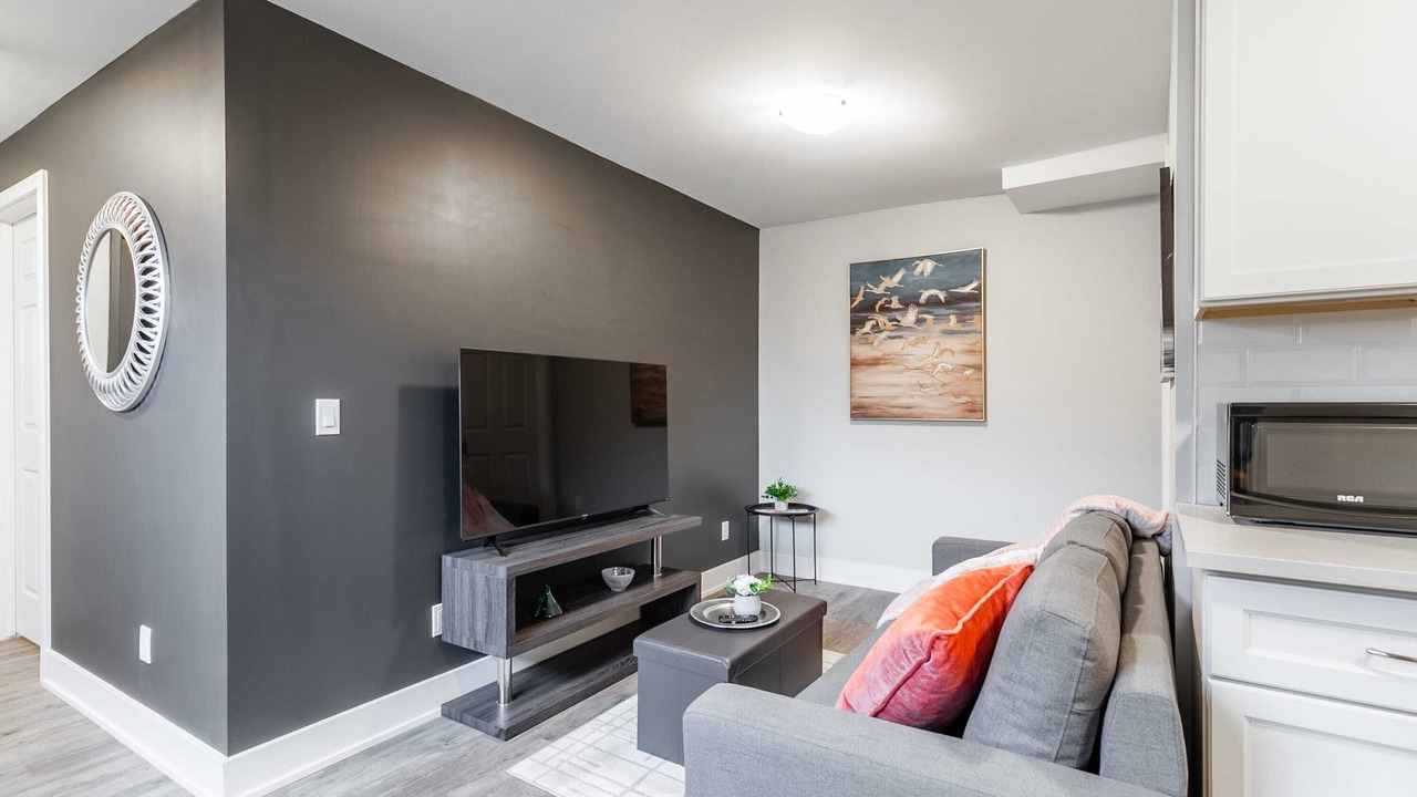 Photo of Bedroom in Central Hamilton