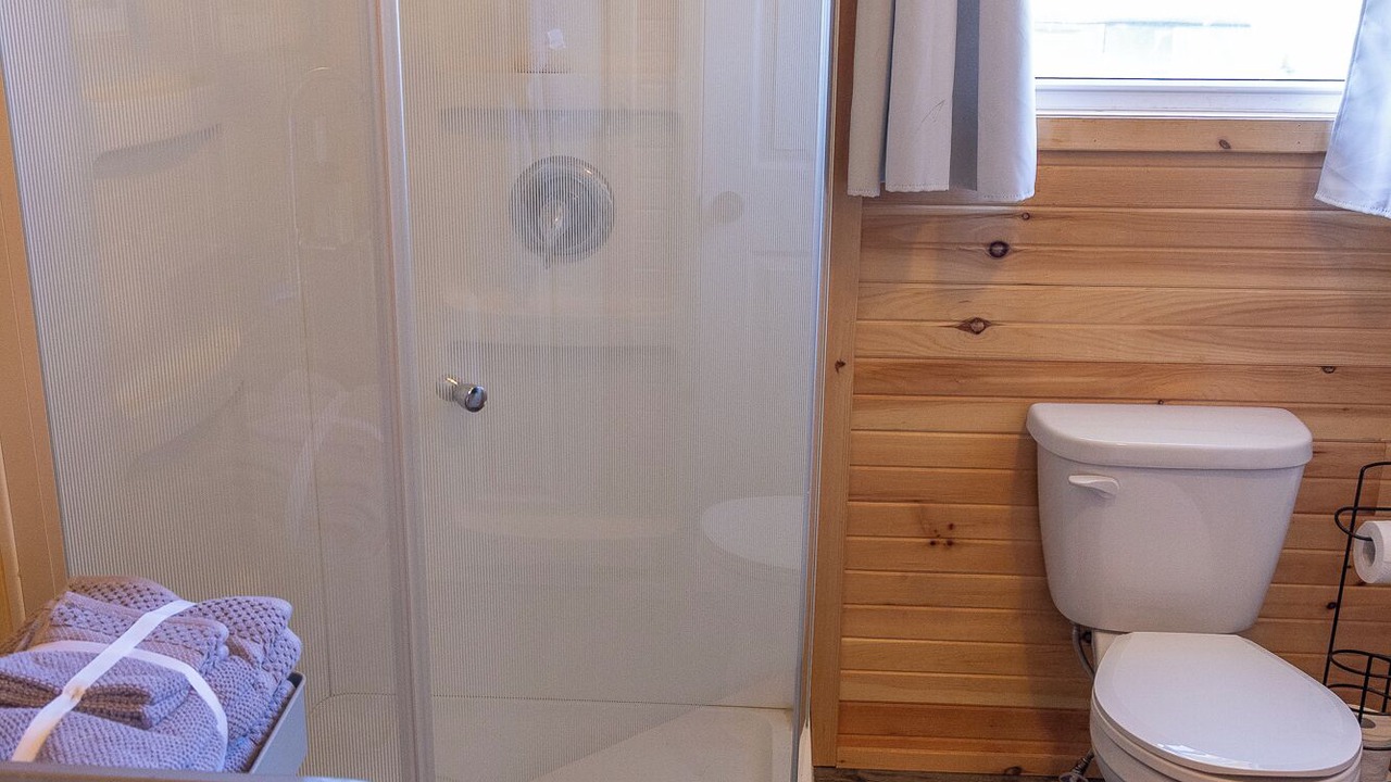Photo of Bathroom in Lakeside