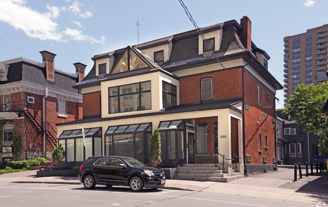 Photo of Outdoor in Byward Market - Parliament Hill