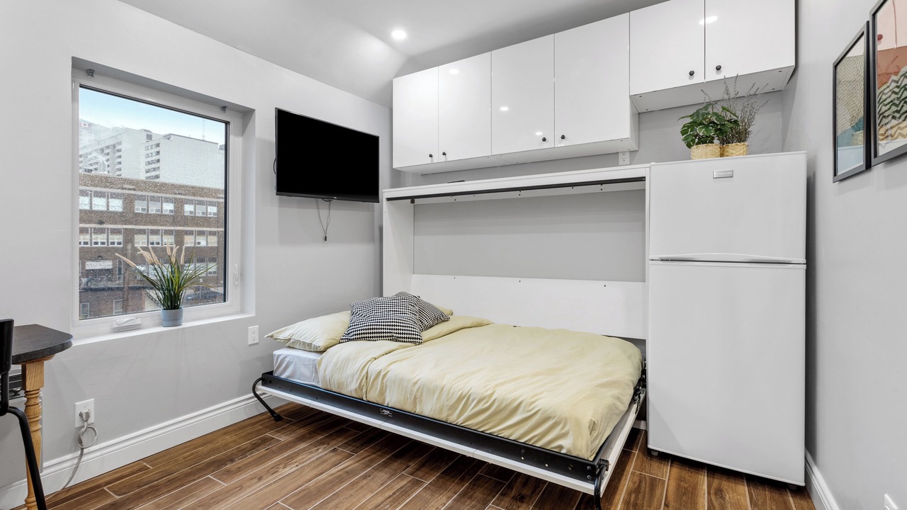 Photo of Bedroom in Byward Market - Parliament Hill