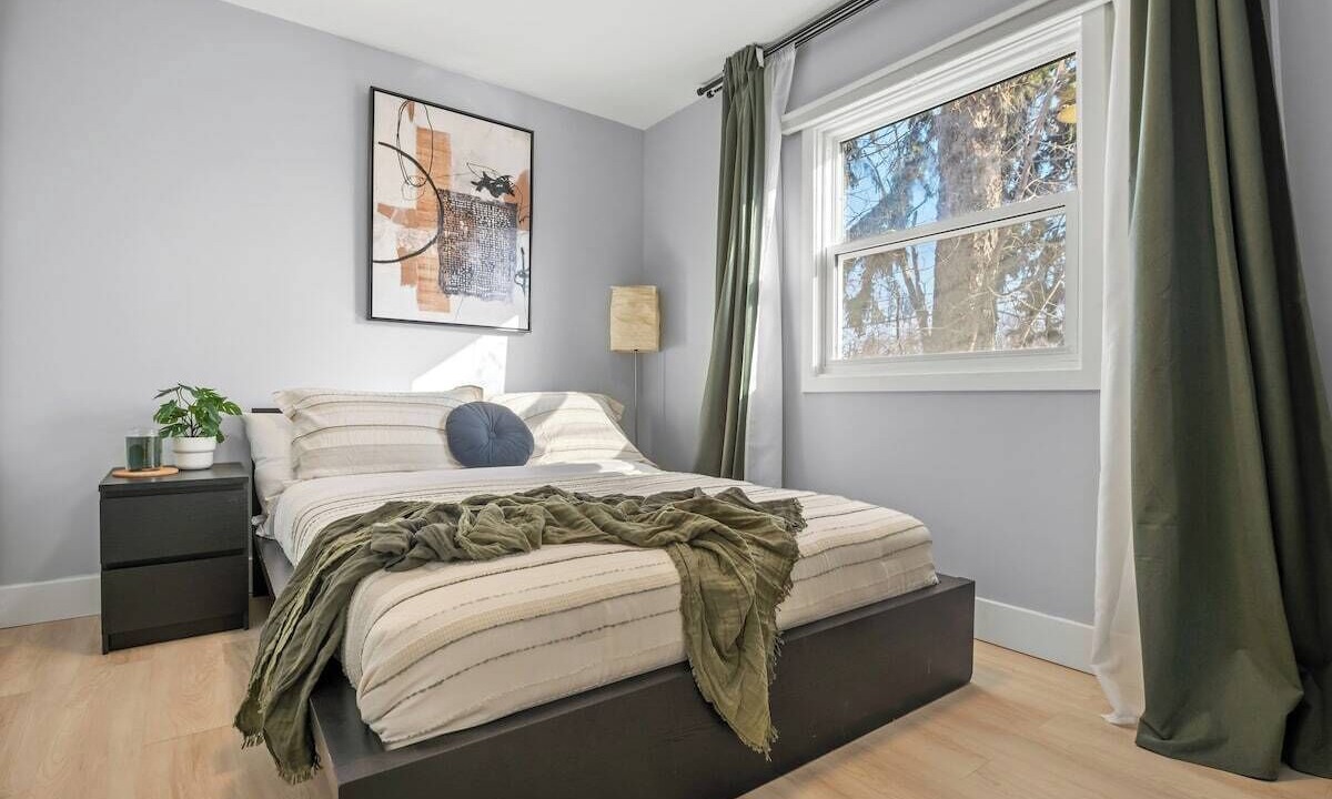 Photo of Bedroom in Northwest Calgary