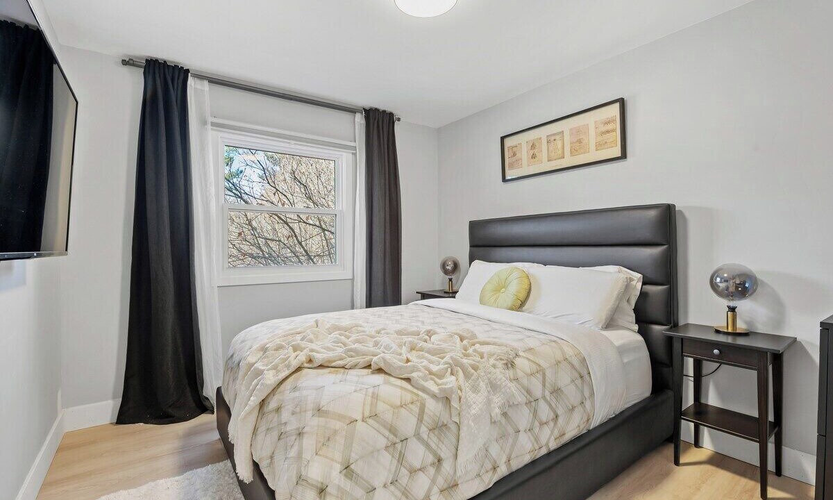 Photo of Bedroom in Northwest Calgary