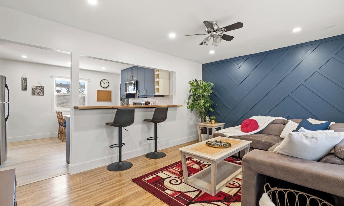 Photo of Livingroom in Northwest Calgary