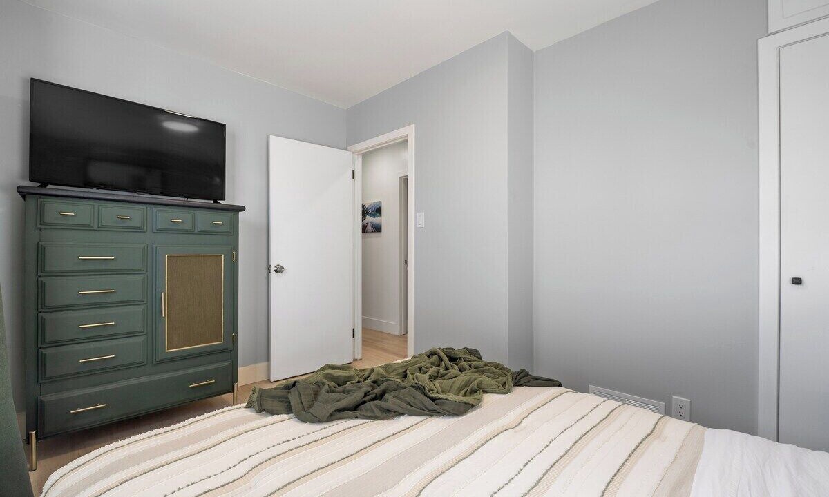 Photo of Bedroom in Northwest Calgary