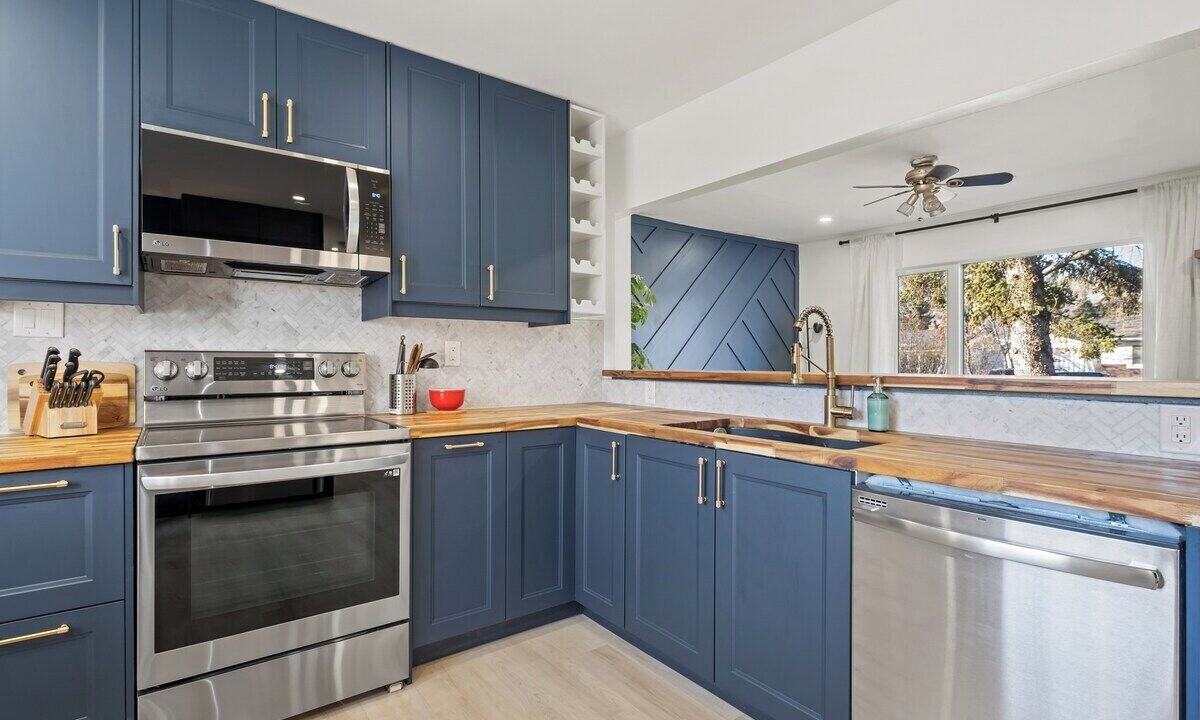 Photo of Kitchen in Northwest Calgary