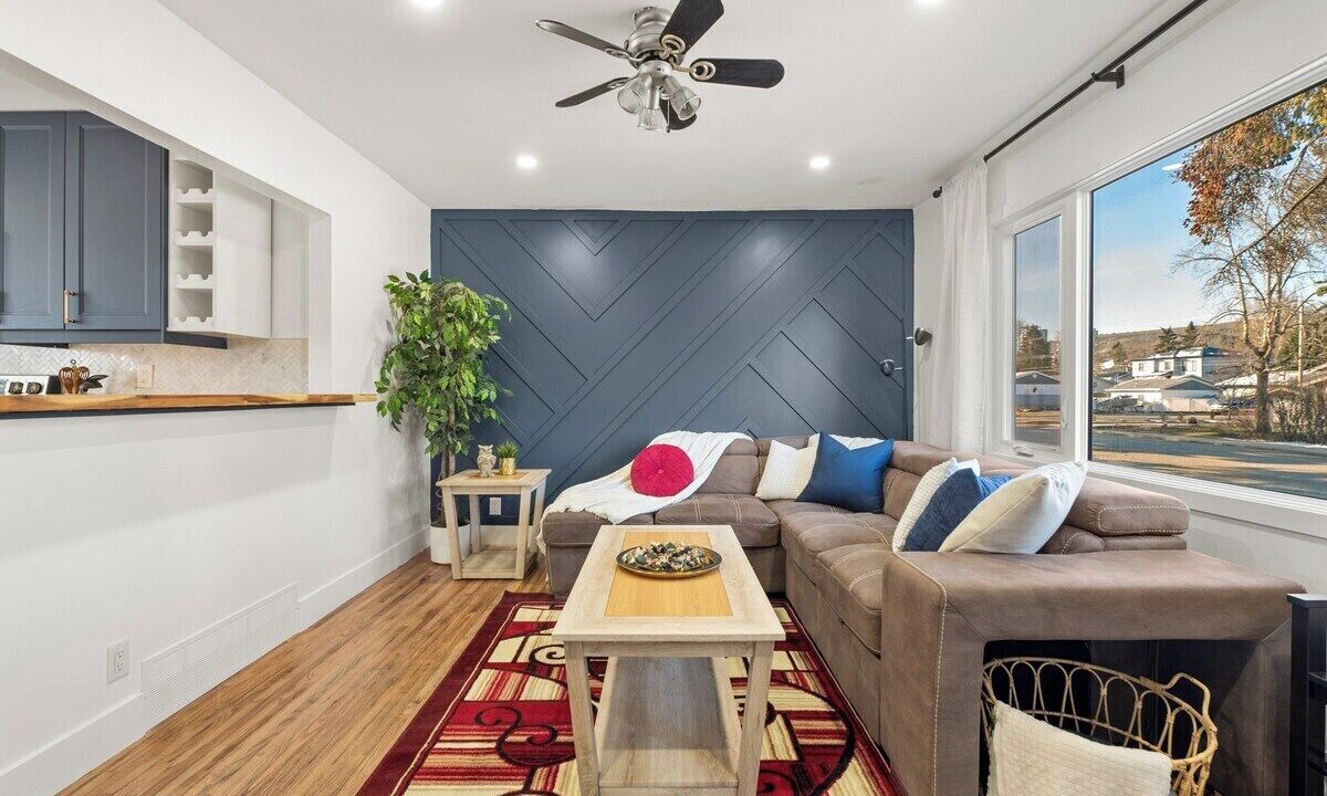 Photo of Livingroom in Northwest Calgary